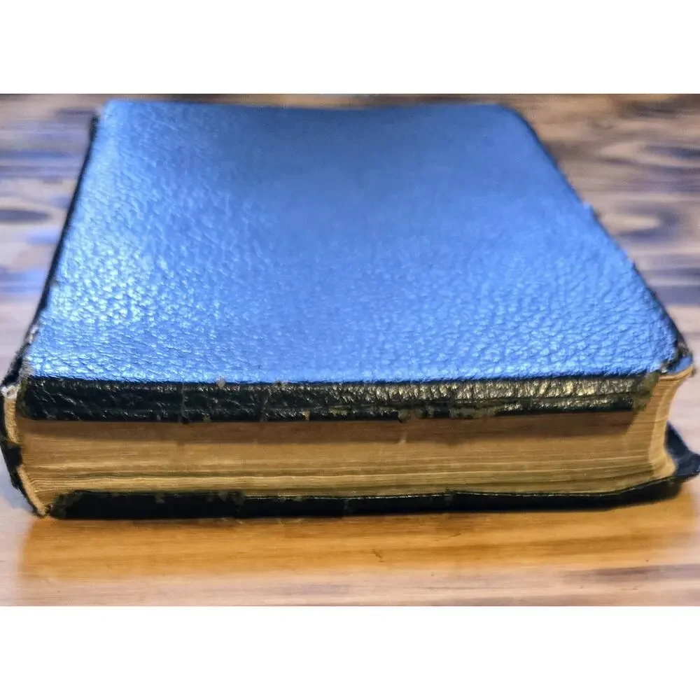 Holy Bible Old And New Testament Vintage Softcover Reference Edition Estate Find - Picture 3 of 10